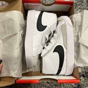 NWOT Nike Blazers Toddler White and Black Sneakers